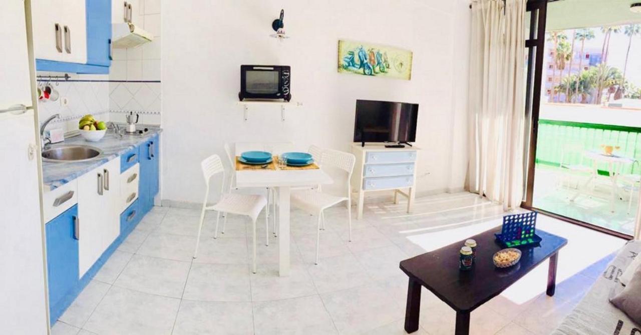 Apartament Beach And Pool In Playa De Las Americas Zewnętrze zdjęcie