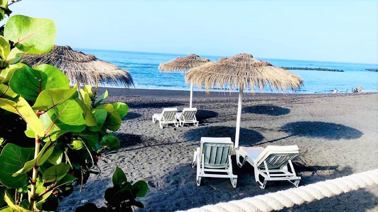 Apartament Beach And Pool In Playa De Las Americas Zewnętrze zdjęcie